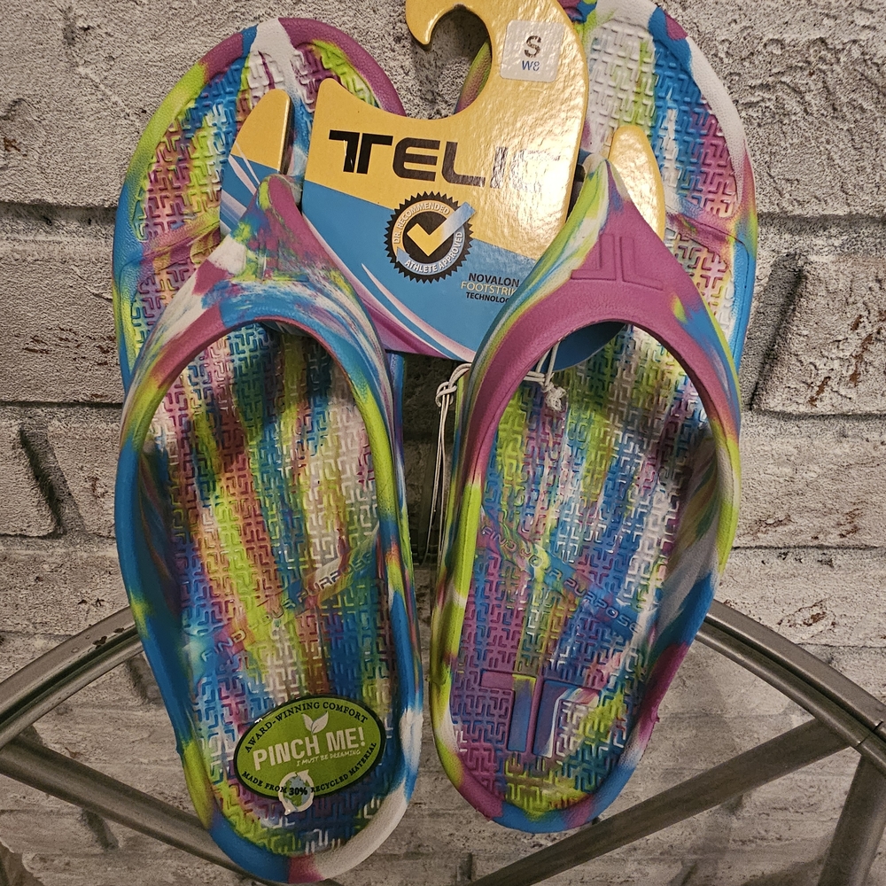 Colorful Telic Flip Flops Womens Size 8 New With Tags